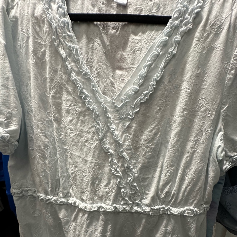 Koi cotton scrub top